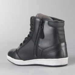 Scarpe Moto Course Rodeo Drive Nere 21 Scarpe Moto Course Rodeo Drive Nere -Vendite LEATT 03c6ee4065c4fc74305873293dc4b657b6a76396 2 PIA 122116 0 60