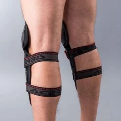 Ginocchiere Acerbis PROFILE 2.0 -Vendite LEATT 05729edb806ef8b4599eeb86ded0ded3cad1550e StudioSession2015 10 30 281