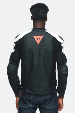 Giacca Moto Dainese Sportiva Nero-Bianco -Vendite LEATT 0a836c4c9cce440d8816fb330f8ba675 2 PIA 261949 0 30