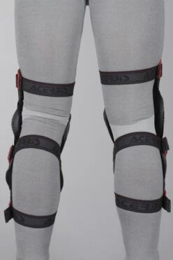 Ginocchiera Acerbis Impact EVO 3.0 Nero-Rosso 7 Ginocchiera Acerbis Impact EVO 3.0 Nero-Rosso -Vendite LEATT 0c039de1787e09227411d26bb980de2bf06ce8b9 0021608.323 Jun032016 2