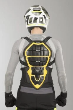 Paraschiena SPIDI Warrior 145-160 Nero-Giallo -Vendite LEATT 0e26477e2abc61ea6f8f43b8e29b817159aeae48 1 PIA 52417 1 50