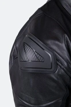 Giacca Moto Course Roadster Nero-Bianco 23 Giacca Moto Course Roadster Nero-Bianco -Vendite LEATT 0f22838394d84cc4976b992869ec81ea 1 PIA 276425 1 160