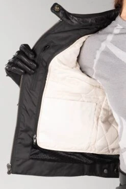 Giacca Moto Donna Segura Stripe Nero-Grigio-Argento 28 Giacca Moto Donna Segura Stripe Nero-Grigio-Argento -Vendite LEATT 14d2645dbd978ffbb53a0285414364ca001d4a38 1 SCB1278T2 6 150