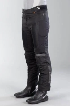 Pantaloni Richa Airvent Evo Corti Nero -Vendite LEATT 15d9c7a81c915ba2bc25957de06c29c168f9cbba 1 7AVES100100L 1 20