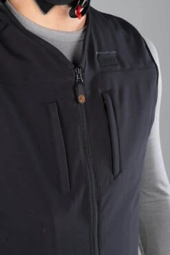 Gilet Airbag Bering C-Protect Air -Vendite LEATT 170fb9eb39f3d2c9d78a6ee9343eb16e5fe083bd 1 ABC010M01 1 90