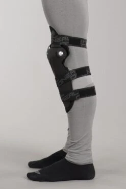 Ginocchiere O'Neal Pumpgun MX Carbon Look -Vendite LEATT 1727cfe086eb0696cdd17becf49b63c082c7c85b 0256 206 Jan162017 1