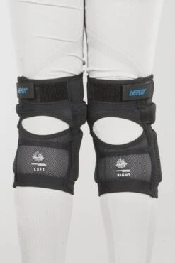 Ginocchiere Bambino Leatt 3DF 5.0 Bianco-Nero 11 Ginocchiere Bambino Leatt 3DF 5.0 Bianco-Nero -Vendite LEATT 1b00226afeb97ceb9315cf39623ba1f15c669d43 1 PIA 16793 7 70