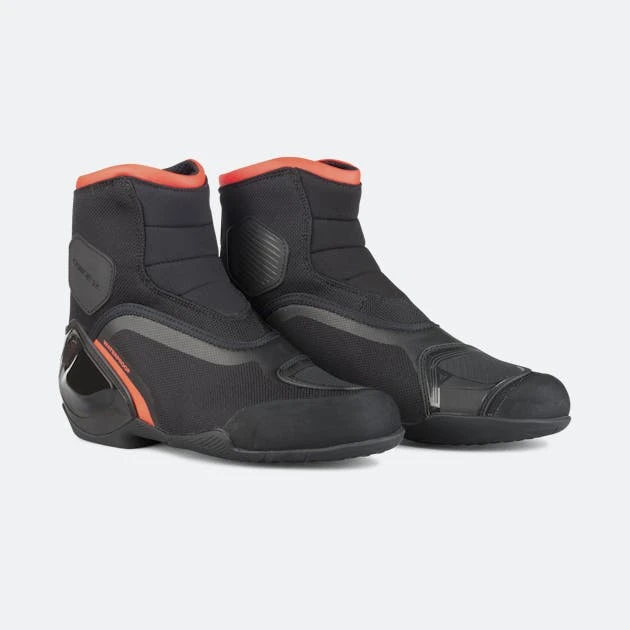 Scarpe Moto Dainese Dinamica D-WP Nero-Rosso Fluo 1 Scarpe Moto Dainese Dinamica D-WP Nero-Rosso Fluo