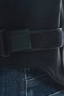 Giacca Moto Dainese Sportiva Nero-Bianco -Vendite LEATT 21464d9b72c44c64956a688284eb8e6a 2 PIA 261949 0 90