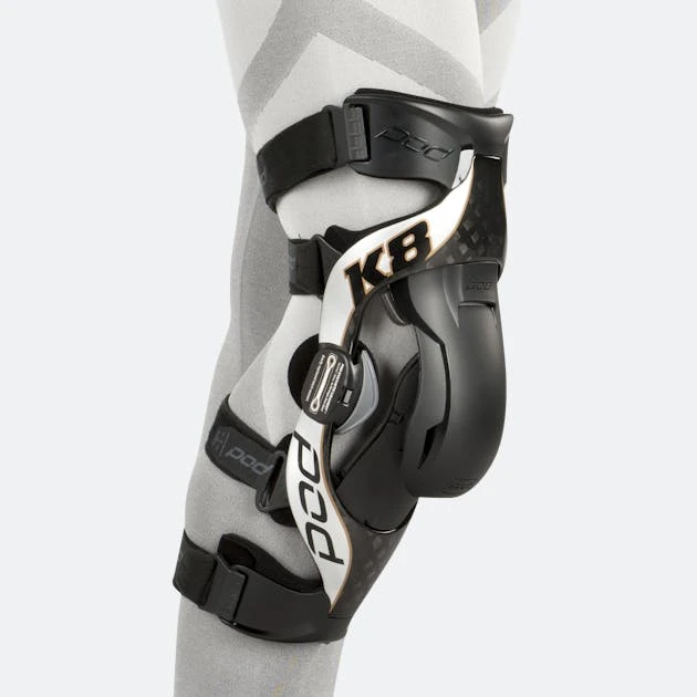 Ginocchiera Destra POD K8 Carbon 1 Ginocchiera Destra POD K8 Carbon
