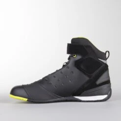 Scarpe Moto XPD X-Road H2OUT Giallo Fluo -Vendite LEATT 24fab449f0257e9f6d7ef9c967dab07edebd6941 2 PIA 148472 0 100