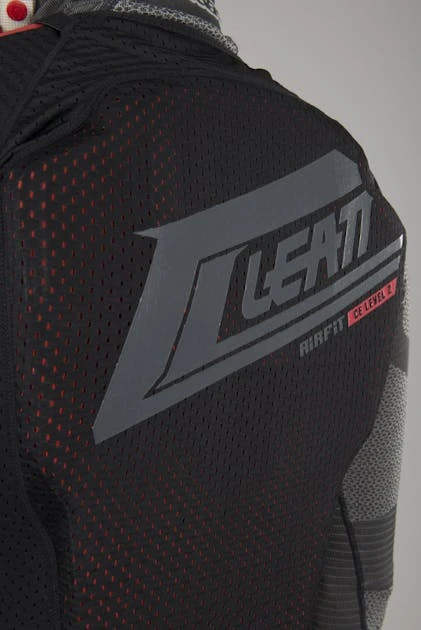 Gilet Paraschiena Leatt 3DF Nero 3 Gilet Paraschiena Leatt 3DF Nero - immagine 3