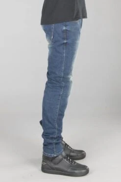 Jeans Richa Bi-Stretch Blu 17 Jeans Richa Bi-Stretch Blu -Vendite LEATT 2fab5db65c23cf571825a03543beb16e0abbedba 1 7BS30030034 lip172018 07