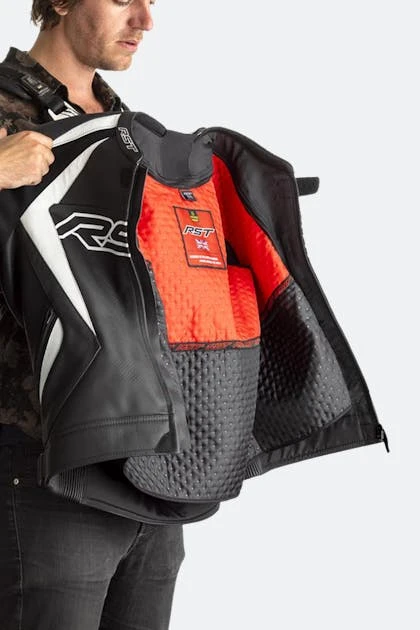 Giacca Moto RST TracTech Evo 4 Bianco-Nero 2 Giacca Moto RST TracTech Evo 4 Bianco-Nero - immagine 2