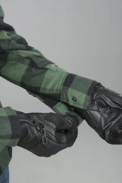 Sovracamicia Donna Course Rinforzata In Aramide Nero-Verde 21 Sovracamicia Donna Course Rinforzata In Aramide Nero-Verde -Vendite LEATT 34be90ca1b05af0ee63674b4d0d0c2684f5097c2 1 1513 FSD GREEN M lip022018 26