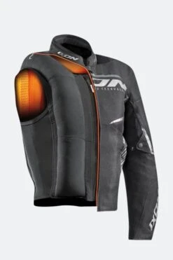 Gilet Airbag Ixon IX-Airbag U03 Nero-Arancio 6 Gilet Airbag Ixon IX-Airbag U03 Nero-Arancio -Vendite LEATT 362d6b34a4df47f7be2fe00ca0e50a65 2 PIA 319383 0 30