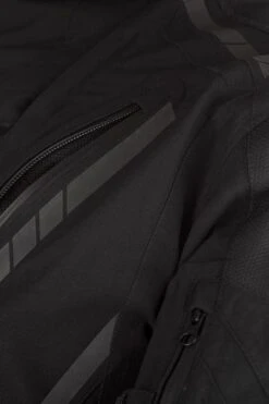 Giacca Moto RST Pathfinder Nera -Vendite LEATT 37f25dca72c39c270396fc318b0e777efcd5f925 2 PIA 203756 0 40