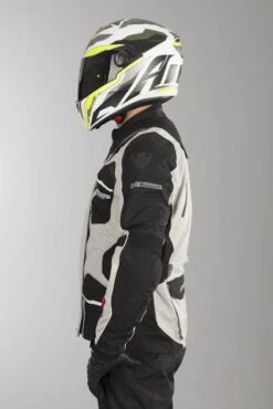 Giacca ON BOARD Stone 4 Seasons Nero-Grigio Chiaro 22 Giacca ON BOARD Stone 4 Seasons Nero-Grigio Chiaro -Vendite LEATT 3ba99e35f7eefa15fecf3ed341e4998e16d0a3ac 1 PIA 24972 1 30