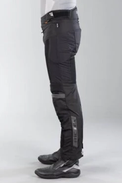 Pantaloni Richa Airvent Evo Corti Nero -Vendite LEATT 3de006575c2b991a3bed3c4bc3640a0cc8857083 1 7AVES100100L 1 30
