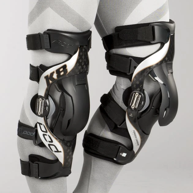 Ginocchiere POD K8 2.0 Carbonio Coppia 2 Ginocchiere POD K8 2.0 Carbonio Coppia - immagine 2