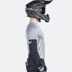 Gomitiere Raven Rine Nere -Vendite LEATT 4376eee8c670148ed53ae54fad9142540d86f460 1 pia 185979 9 50ab