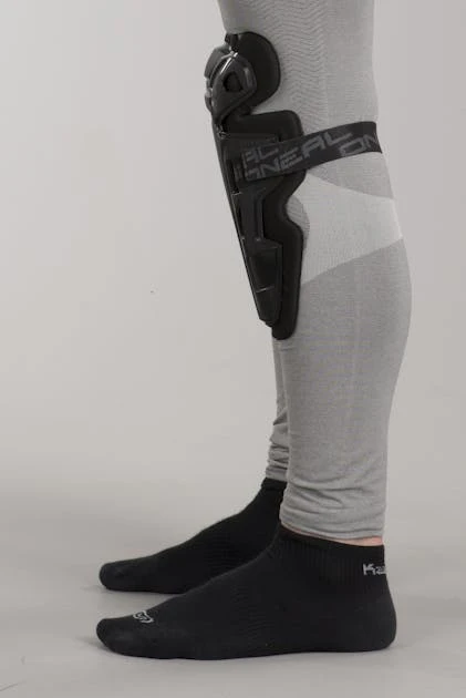 Ginocchiere Bambino O'Neal PRO II RL Carbon Look 2 Ginocchiere Bambino O'Neal PRO II RL Carbon Look - immagine 2