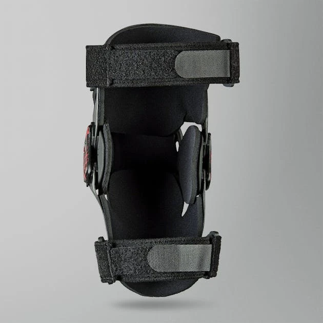 Ginocchiere Bambino Asterisk Micro Cell Slim Series Carbonio-Nero 2 Ginocchiere Bambino Asterisk Micro Cell Slim Series Carbonio-Nero - immagine 2