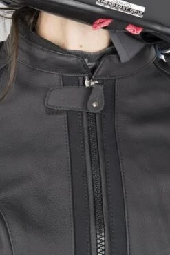 Giacca Donna Richa Nikki Nero-Bianco -Vendite LEATT 57b674fbc7d98f45fdd0d481a745139084d332f5 1 1NI1800180036 lip162018 10