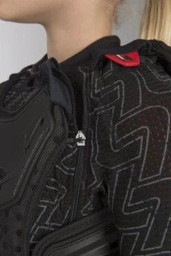 Giacca Protettiva Bambino Leatt 5.5 Junior -Vendite LEATT 580791f27cbeff532d5974ea45f9bc9b6142a3f9 1 PIA 15800 7 140