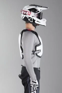 Pettorina Leatt 3.5 Bianca -Vendite LEATT 584e786881f86c238fd68a9695db25b90150cf8a 1 PIA 111381 1 50