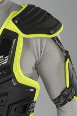 Pettorina O'Neal PXR Nero-Giallo -Vendite LEATT 5c507b2e8f8d3ab1d09edd3422926f619cc3c6c6 1 0734 120 gru142017 5