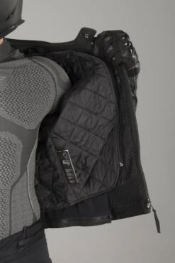 Giacca Furygan Sherman Nera -Vendite LEATT 63341e523c12f0c1b72af16ae055f50ad211269f 1 65146 L 100 mar052018 11