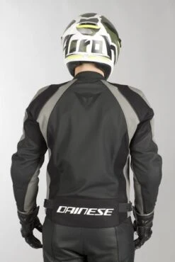 Giacca Dainese Nexus Nero-Ebano 17 Giacca Dainese Nexus Nero-Ebano -Vendite LEATT 689ebe455848c6ad6016bfc285cd88e981f2e4d5 1 PIA 95050 1 60