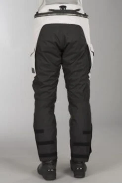 Pantaloni Rev'it! Offtrack Corti Nero-Argento -Vendite LEATT 6b3497fc7dd2facadf32b0f2a75768035a4cd6ba 1 PIA 44422 3 50