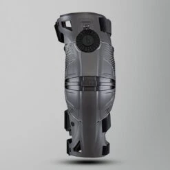 Ginocchiere Mobius X8 Storm Nero-Grigio 8 Ginocchiere Mobius X8 Storm Nero-Grigio -Vendite LEATT 6efd37fa6daeb243de7bde95d93380ed01286340 2 PIA 181935 0 30