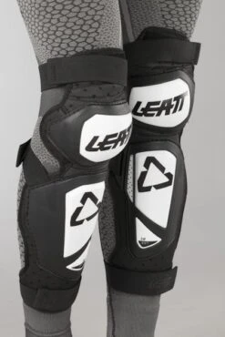 Ginocchiere Leatt 3.0 EXT Bianco-Nero -Vendite LEATT 785c322bfe4fcd5ca86fd01c94565bd7f2bd0c3b 1 PIA 15689 2 01