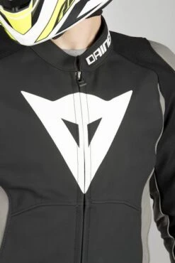 Giacca Dainese Nexus Nero-Ebano 21 Giacca Dainese Nexus Nero-Ebano -Vendite LEATT 787c8fd0b4e7edd7e542758f5cc78fe494cd3783 1 PIA 95050 1 100