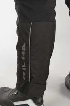 Pantaloni Moto Richa Touareg 2 Corti Neri -Vendite LEATT 82f17c94554f7d02839d7f65be7d1cdb3b273a7a 1 PIA 83448 1 130