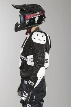 Giacca Protettiva Leatt 5.5 Bianca -Vendite LEATT 83580d9c3b722545dcd395e14955b9c7aa1f895b 1 PIA 15627 2 50