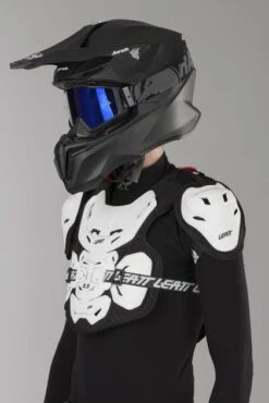 Pettorina Bambino Leatt 5.5 Pro HD Nero-Bianco -Vendite LEATT 8768386153cc586767370f8f6144c8f2272fa68a 1 PIA 16988 1 20