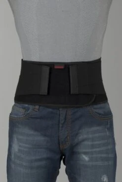 Fascia Lombare Booster CH Nero -Vendite LEATT 9ab71f8dd576c6c3655d1e60d68726a0fb31ab69 1801100L101 Mar212017 5 1