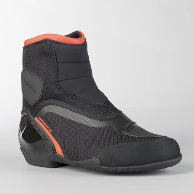 Scarpe Moto Dainese Dinamica D-WP Nero-Rosso Fluo 2 Scarpe Moto Dainese Dinamica D-WP Nero-Rosso Fluo - immagine 2
