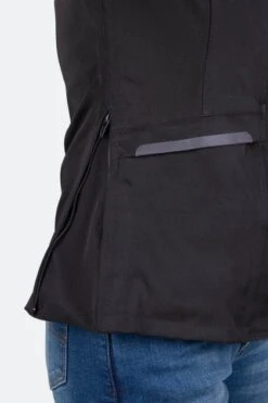 Giacca Moto Donna Course City Nera 16 Giacca Moto Donna Course City Nera -Vendite LEATT a0fe8072867c497da75f45e5196b7cf0 1 PIA 280287 0 60