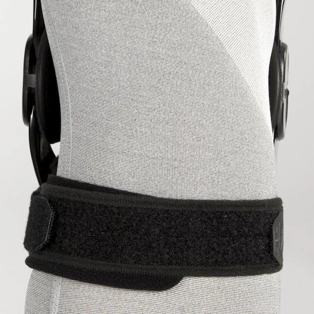 Ginocchiera Destra POD K8 Carbon 5 Ginocchiera Destra POD K8 Carbon - immagine 5