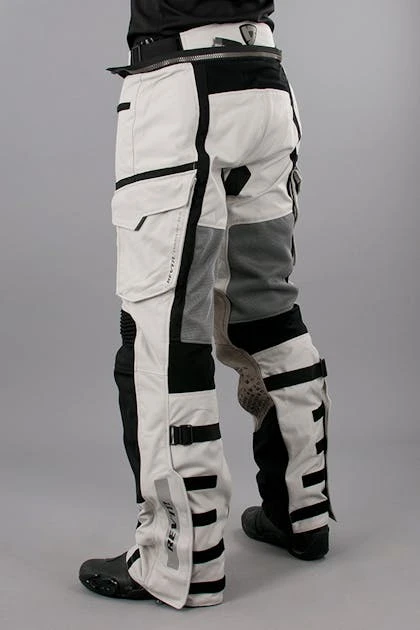 Pantaloni Rev'It! Cayenne Pro Lunghi Grigio Chiaro-Nero 4 Pantaloni Rev'It! Cayenne Pro Lunghi Grigio Chiaro-Nero - immagine 4