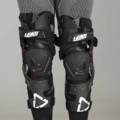 Ginocchiere Leatt C-Frame Pro-Carbon -Vendite LEATT a8d941ec73481540a49956092e79b85bcfc5d0a1 1 100027 lut062018 2