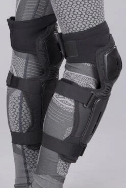 Ginocchiere Raven Tibia Bambino -Vendite LEATT b050506d1b222023dc9e1a51469a079b43f611b6 1 666 YRP KP L lip 31 2018 03