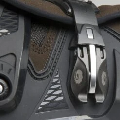 Stivali Sidi Adventure 2 Gore Nero-Marrone -Vendite LEATT c3fa566370f03e8cd9d21df7bdf7db90762bc234 3 52180 43 801 Jan182018 14