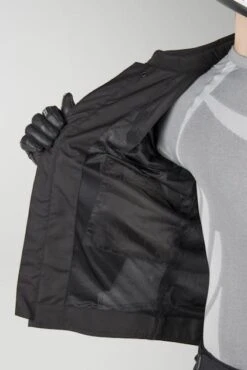 Giacca Richa Airstrike 2 Camo 27 Giacca Richa Airstrike 2 Camo -Vendite LEATT cac887242ac87f0758eece59fde458af255d0f0a 1 PIA 82628 1 150