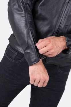 Giacca Moto Course Boomer Nera -Vendite LEATT cbe4f261d0d7440fb49f665b50910fc7 1 PIA 122499 1 90